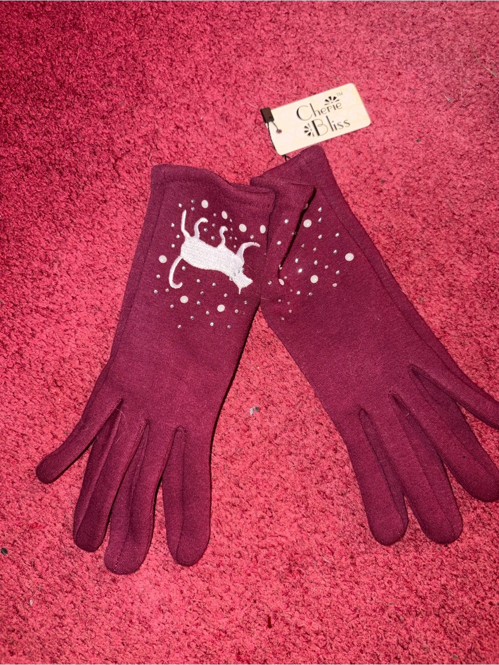 Woman’s Burgundy Cat Gloves